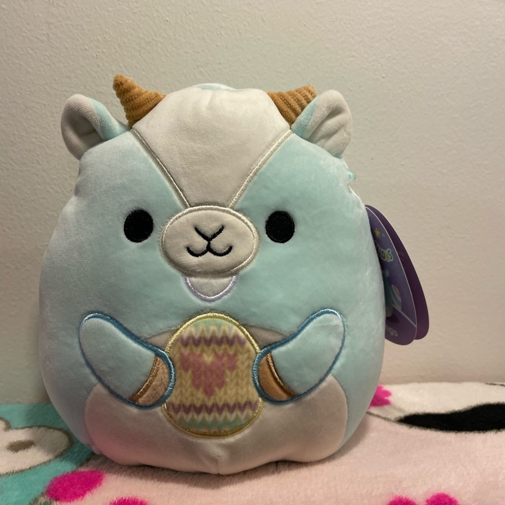 Squishmallows Easter Domingo the goat 8” NWT
